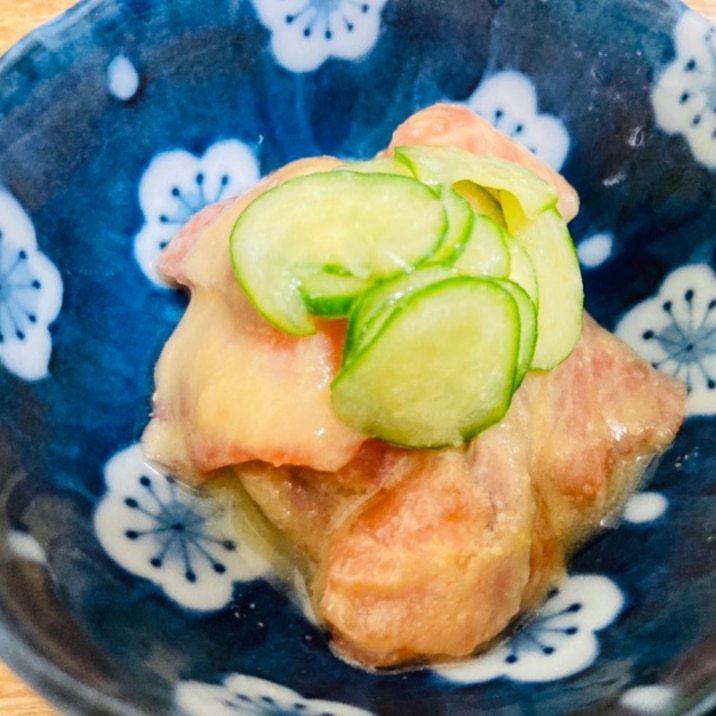 お刺身で！サーモンのレモン酢味噌和え